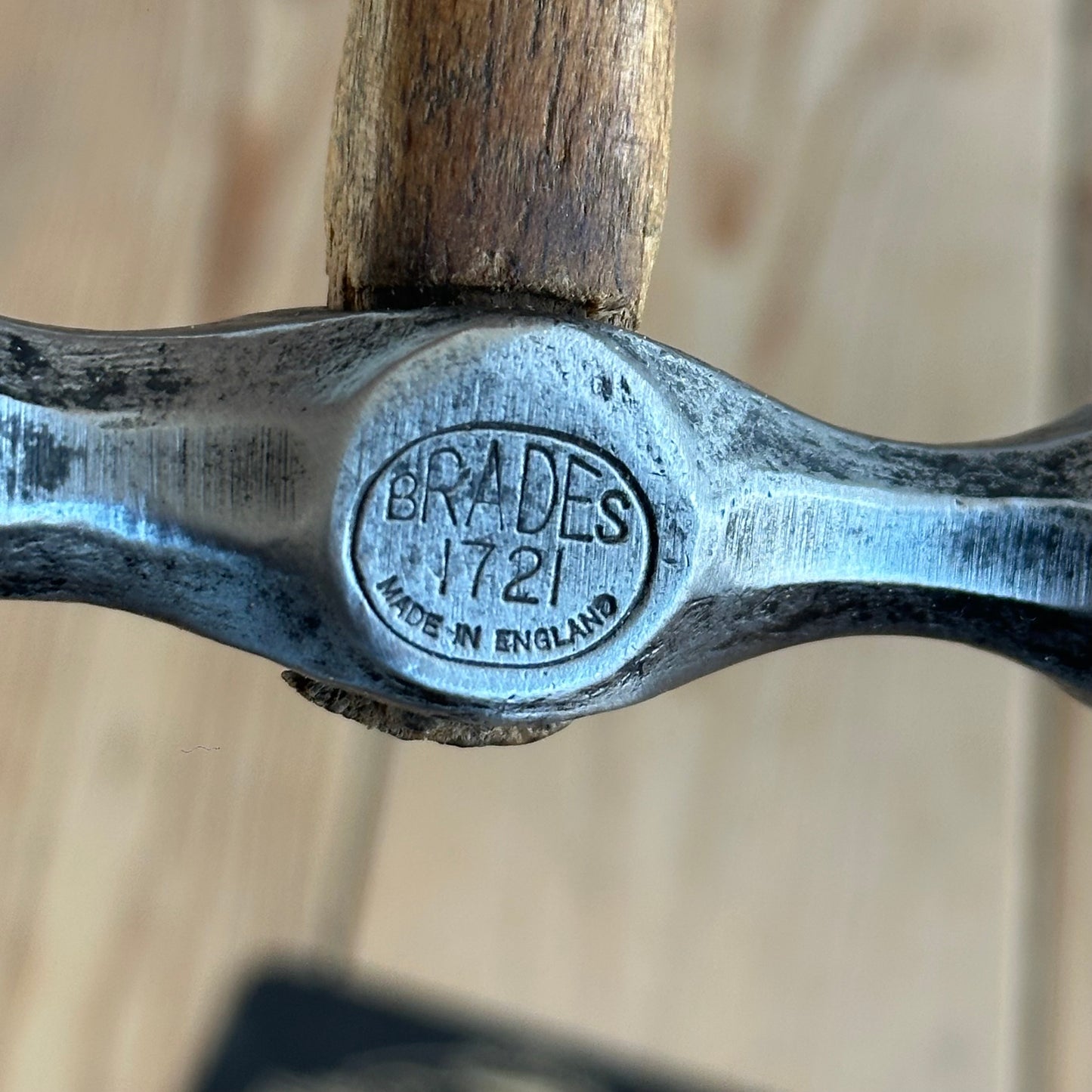 H2358 Vintage BRADES England 1721 Jewellers Ball Peen HAMMER