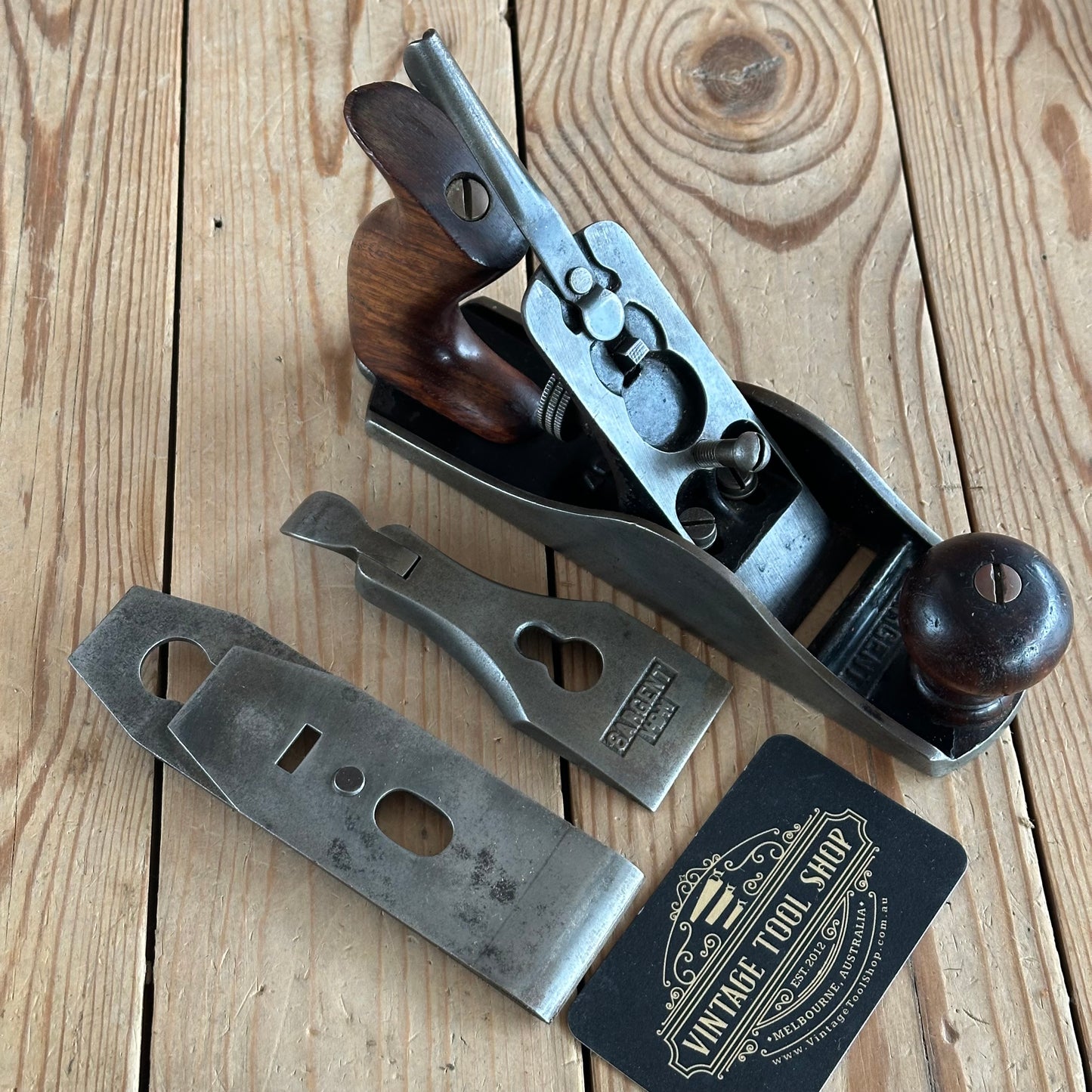 SOLD. N1660 Vintage SARGENT USA No.407 No.2 size PLANE Rosewood handles