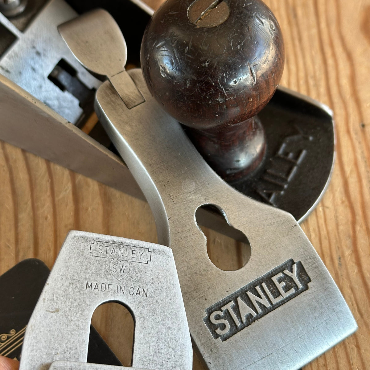 SOLD. H2135 SCARCE! Vintage STANLEY No.5 1/4c CORRUGATED Junior Jack PLANE