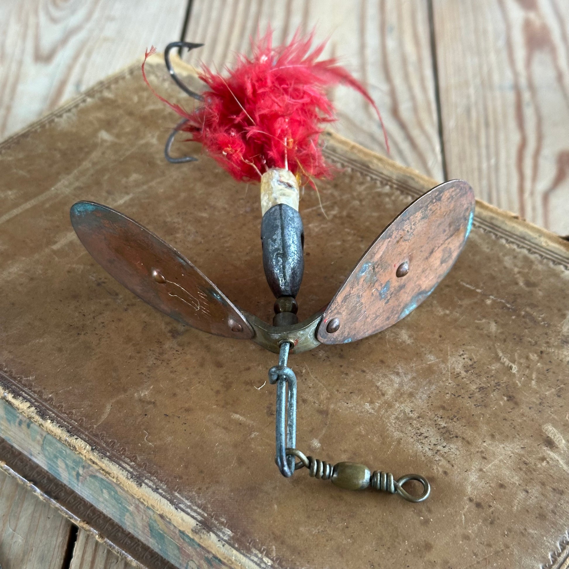 SOLD. H1993 COOL! Vintage ALPHA Australia lead COD SPINNER FISHING dis – Vintage Tool Shop Pty Ltd