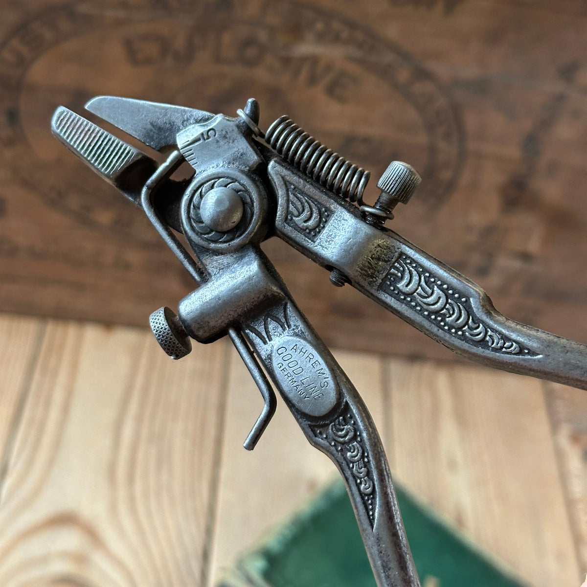N544 Vintage AHREM’S GOODLINE Germany ORNATE SAW SET Pliers