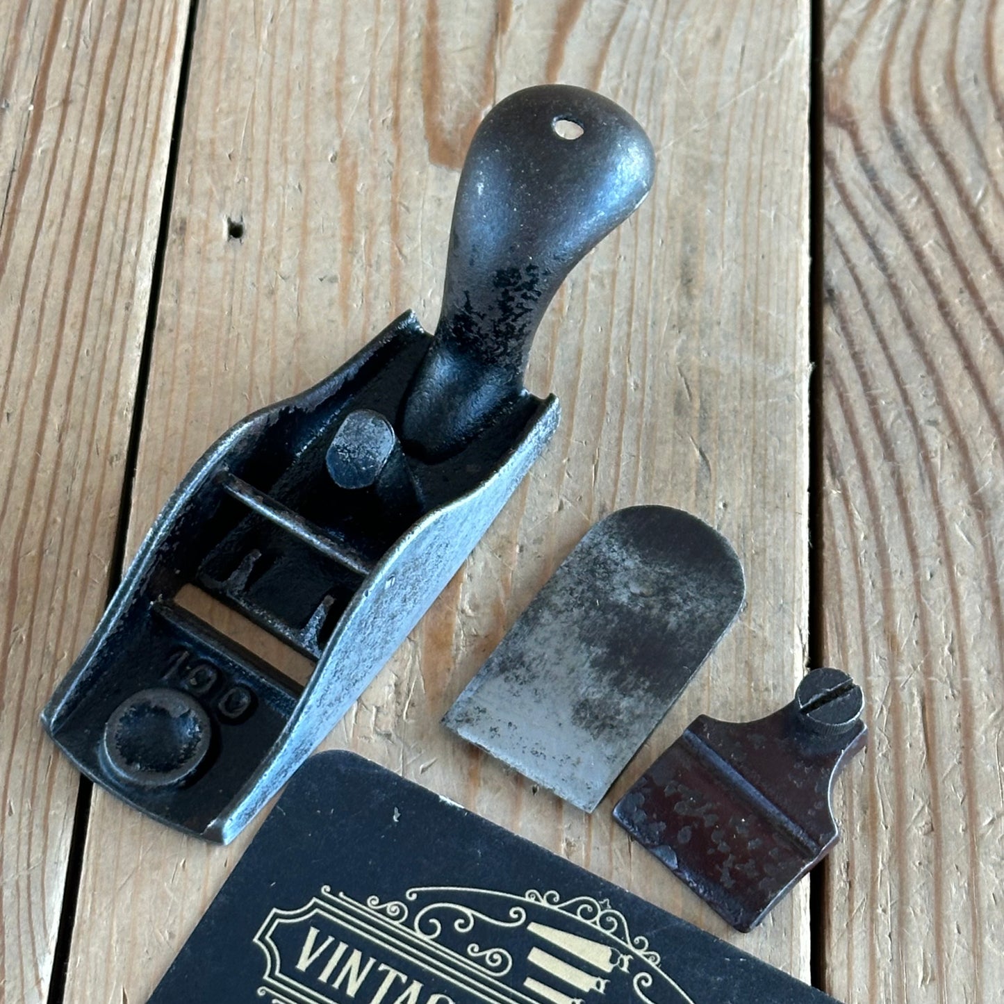 D1588 Vintage STANLEY No.100 “Squirrel tail” Block PLANE