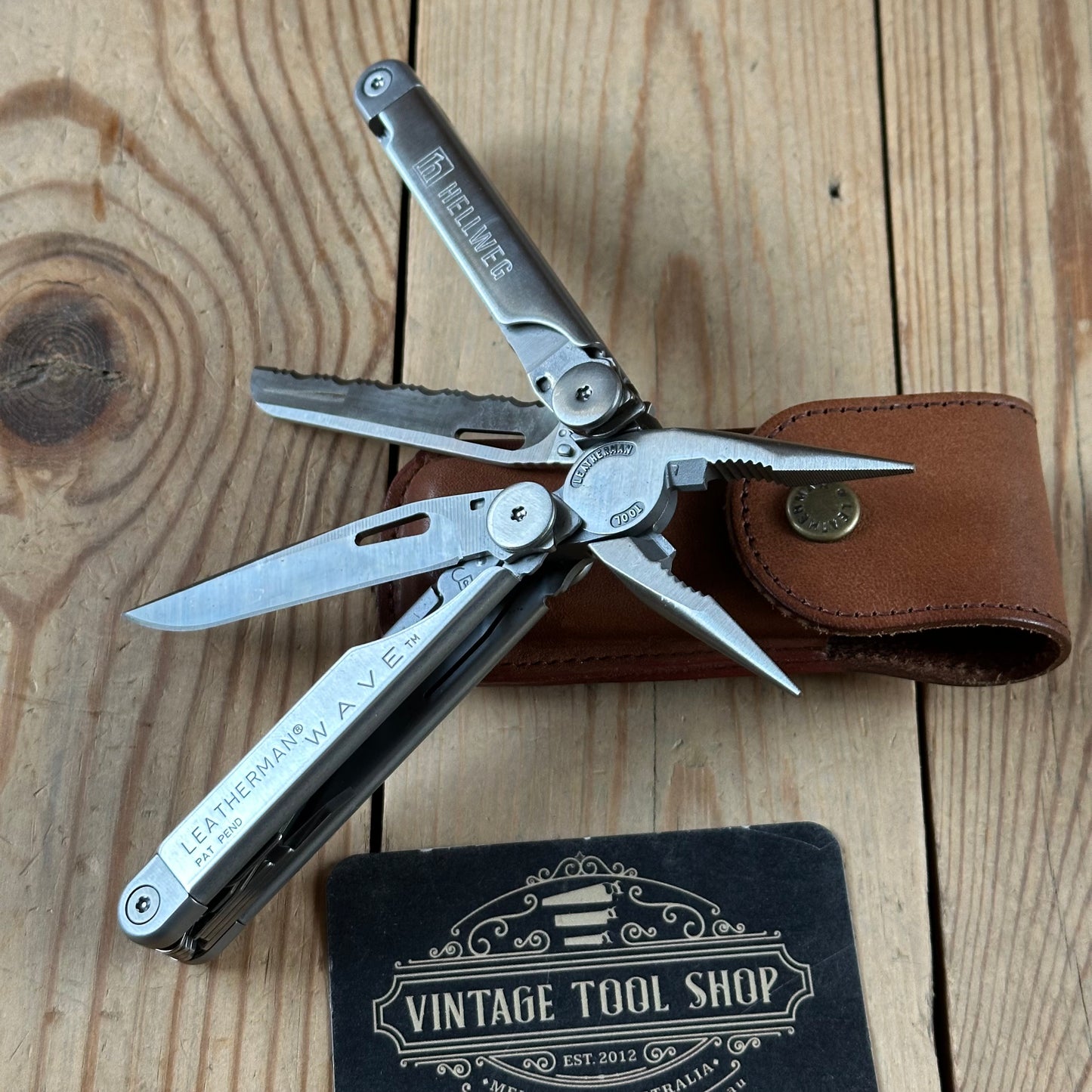 K45 Vintage LEATHERMAN USA WAVE Multi Tool in its Original leather sheath