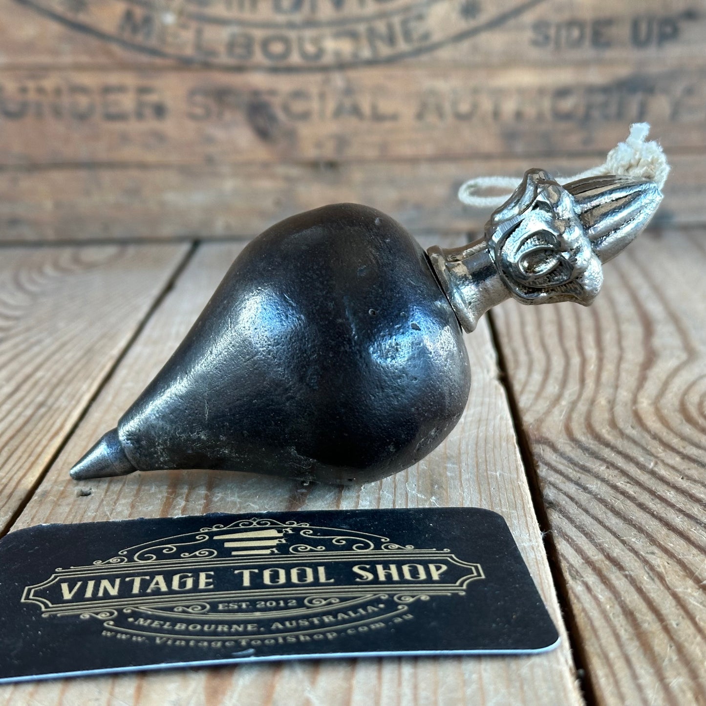 T3690 UNUSUAL! Vintage HEAVY 710g IRON Turnip PLUMB BOB