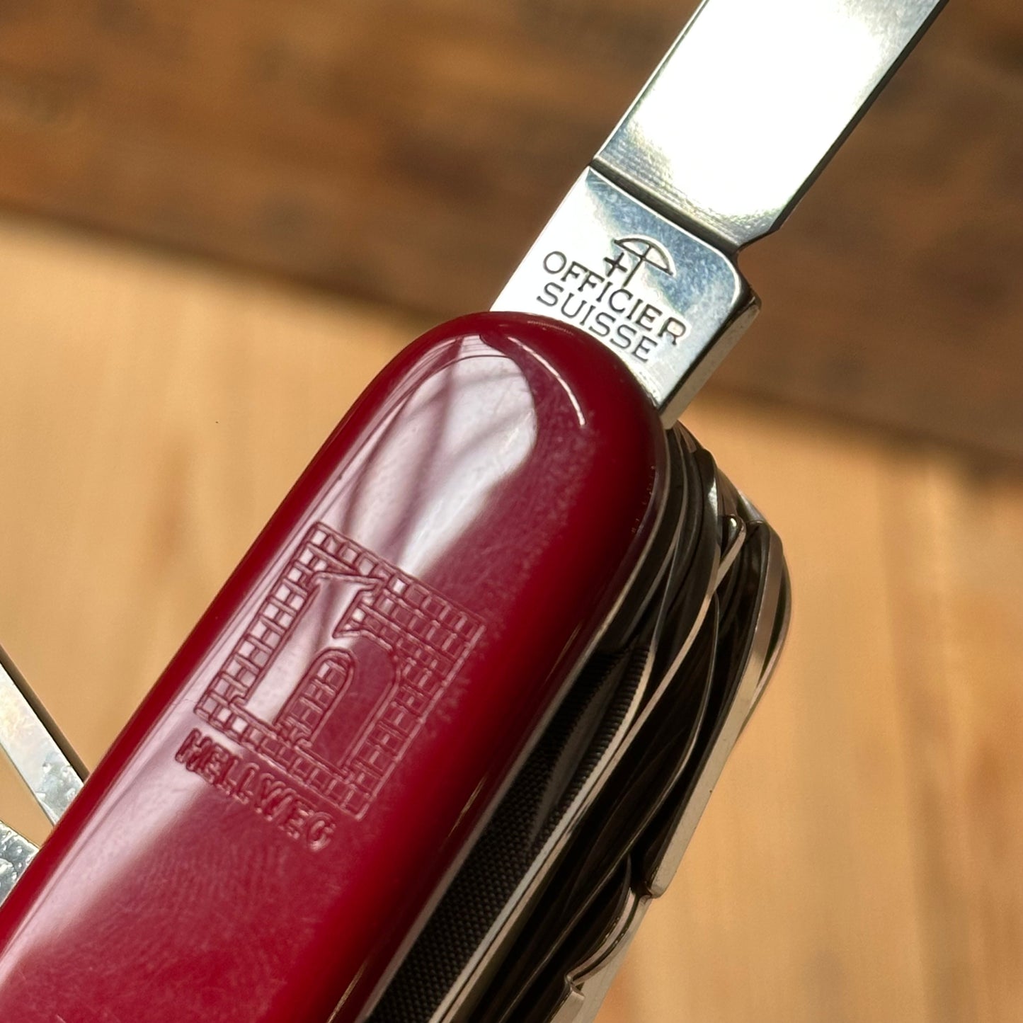 K46 ICONIC! Vintage Victorinox SWISS CHAMP 33 Tool SWISS ARMY KNIFE