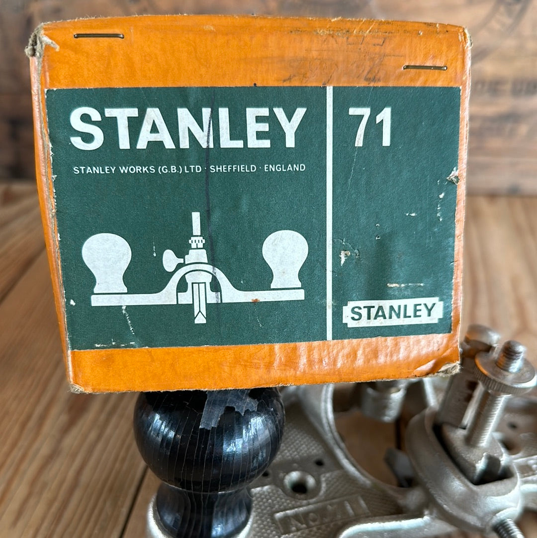 N702 Vintage STANLEY England No.71 Router PLANE IOB