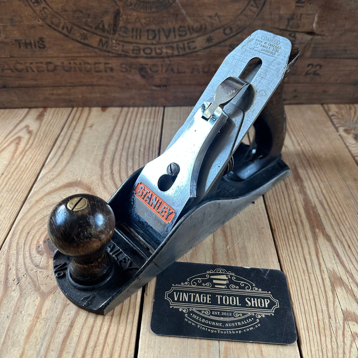H2585 HANDY! Vintage STANLEY ENGLAND No.4 PLANE