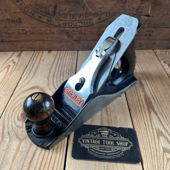 H2585 HANDY! Vintage STANLEY ENGLAND No.4 PLANE