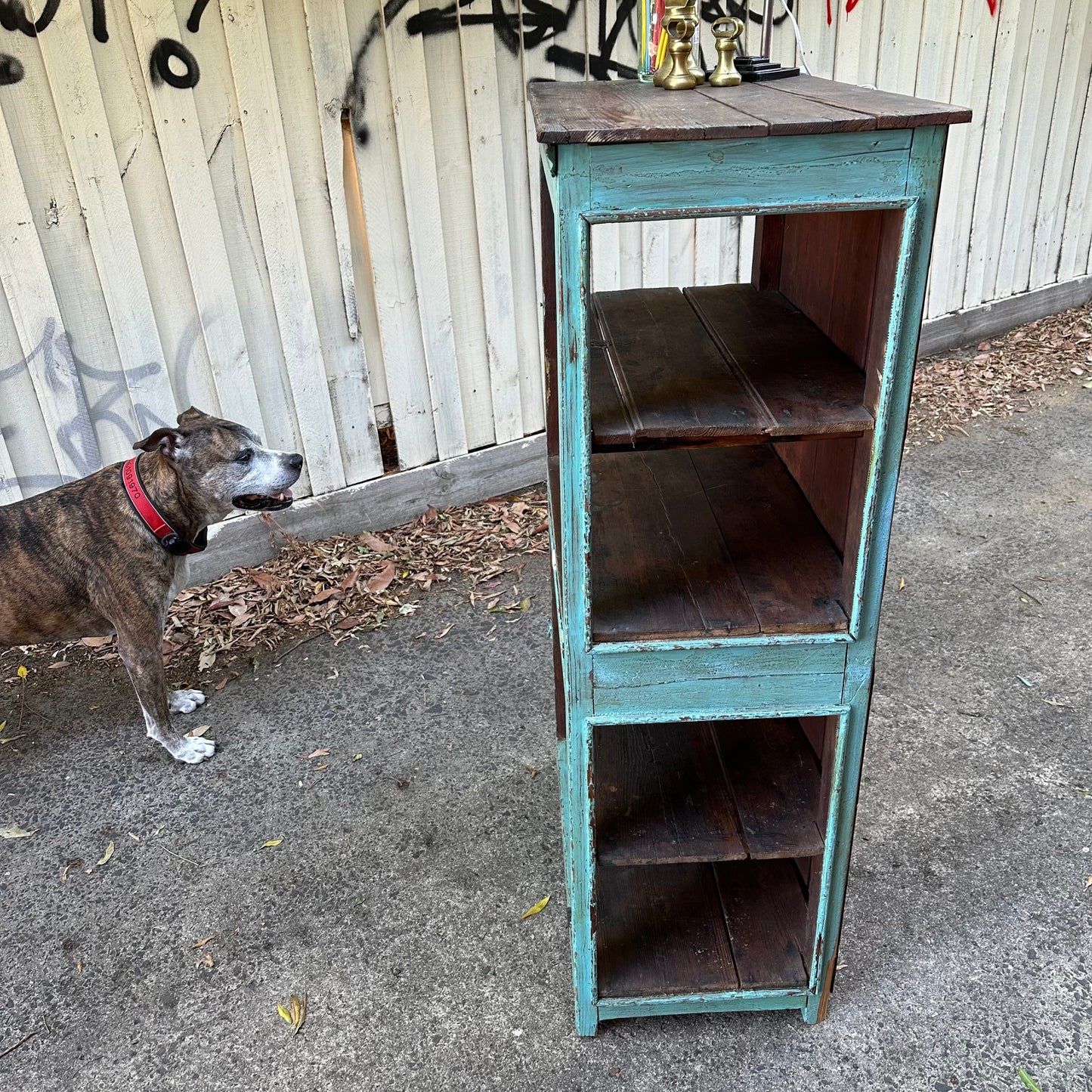 H2382 Vintage distressed shabby chic depression era MEAT SAFE CUPBOARD