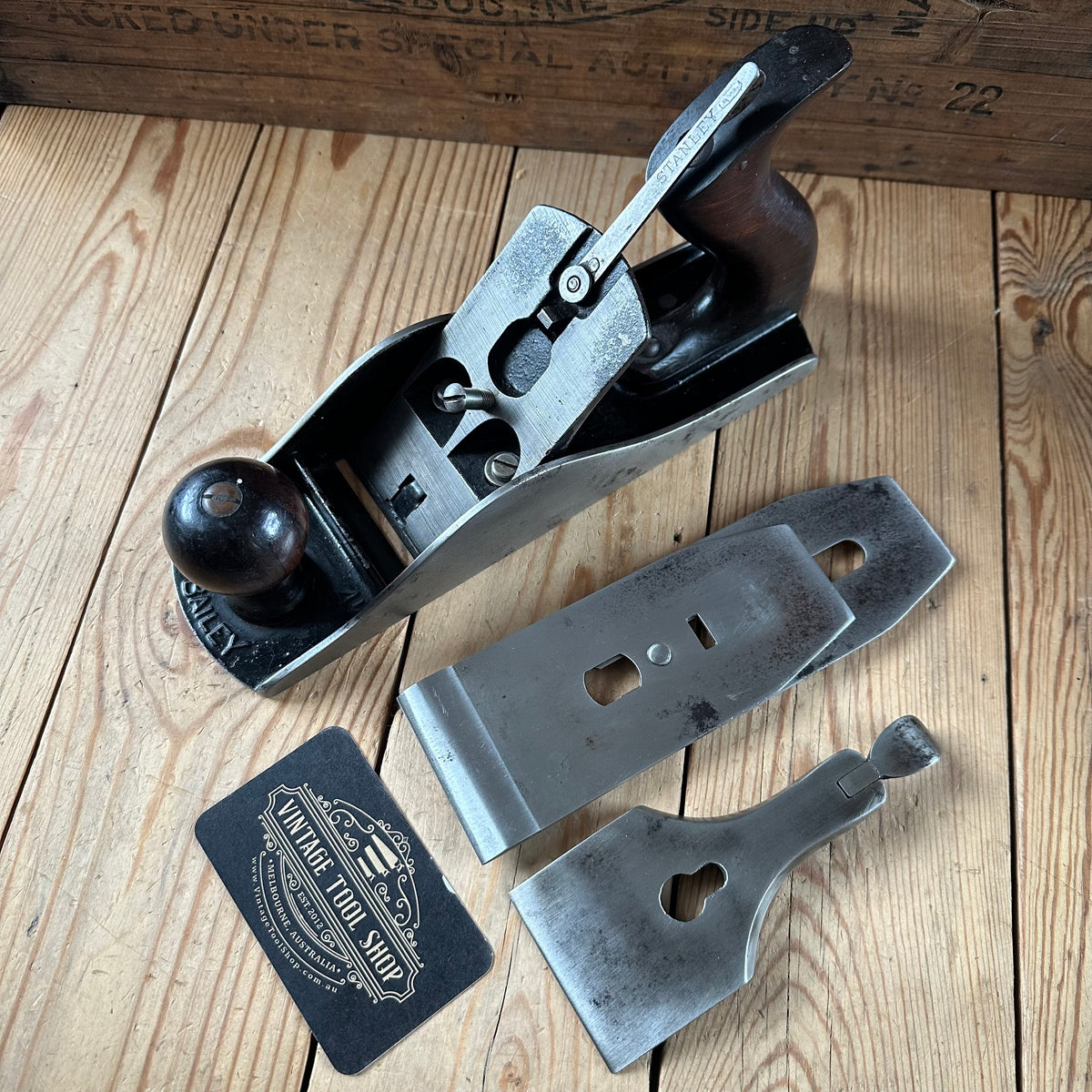 N1866 Vintage STANLEY USA Type 11 No.4 1/2 PLANE with Rosewood handles