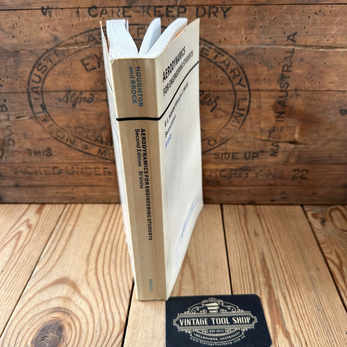 N2031 Vintage 1980 BOOK AERODYNAMICS for ENGINEERING STUDENTS by E.L.Houghton & A.E.Brock 2nd Edition