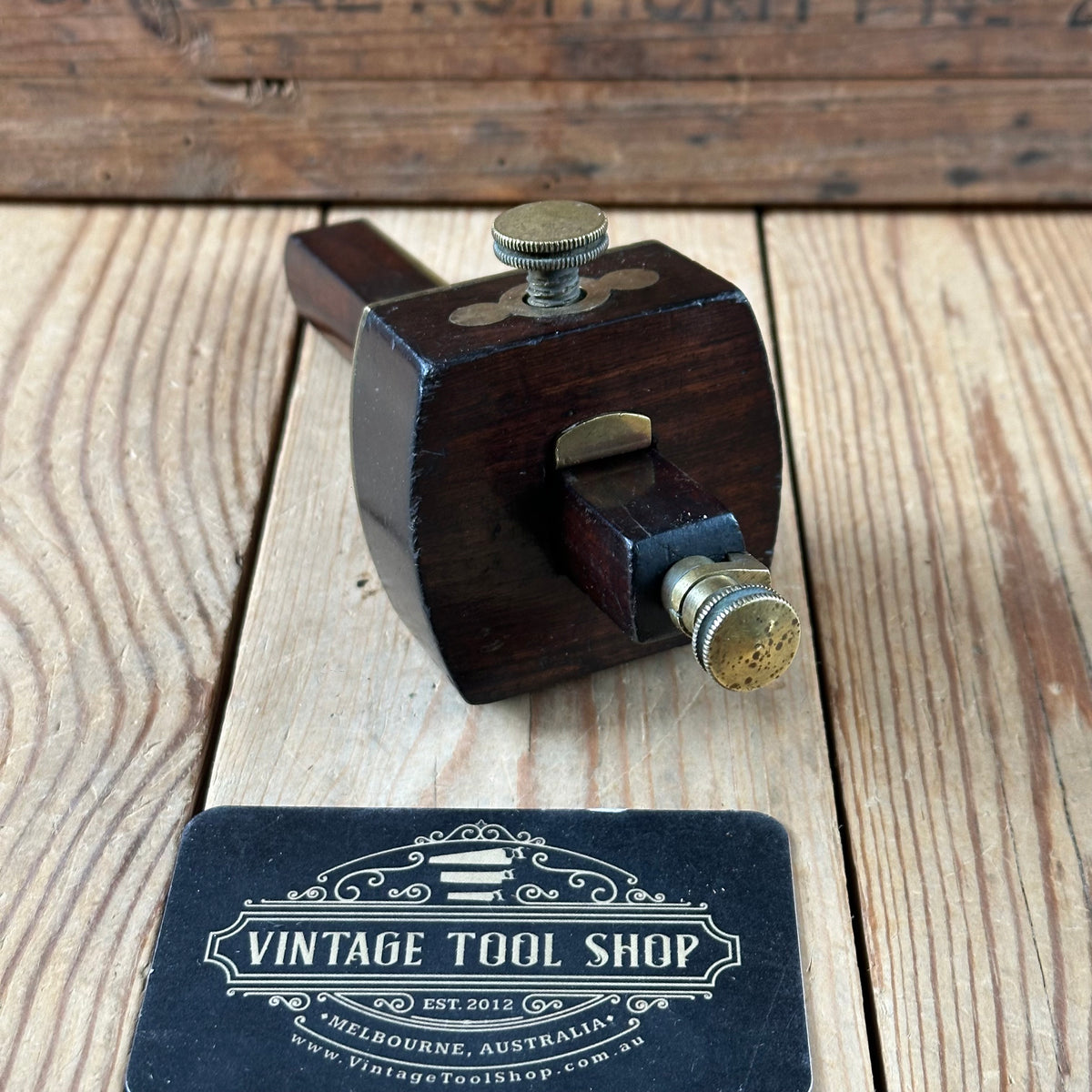 H2568 GORGEOUS! Vintage DISSTON USA No:95 BRASS & Rosewood Mortise GAUGE