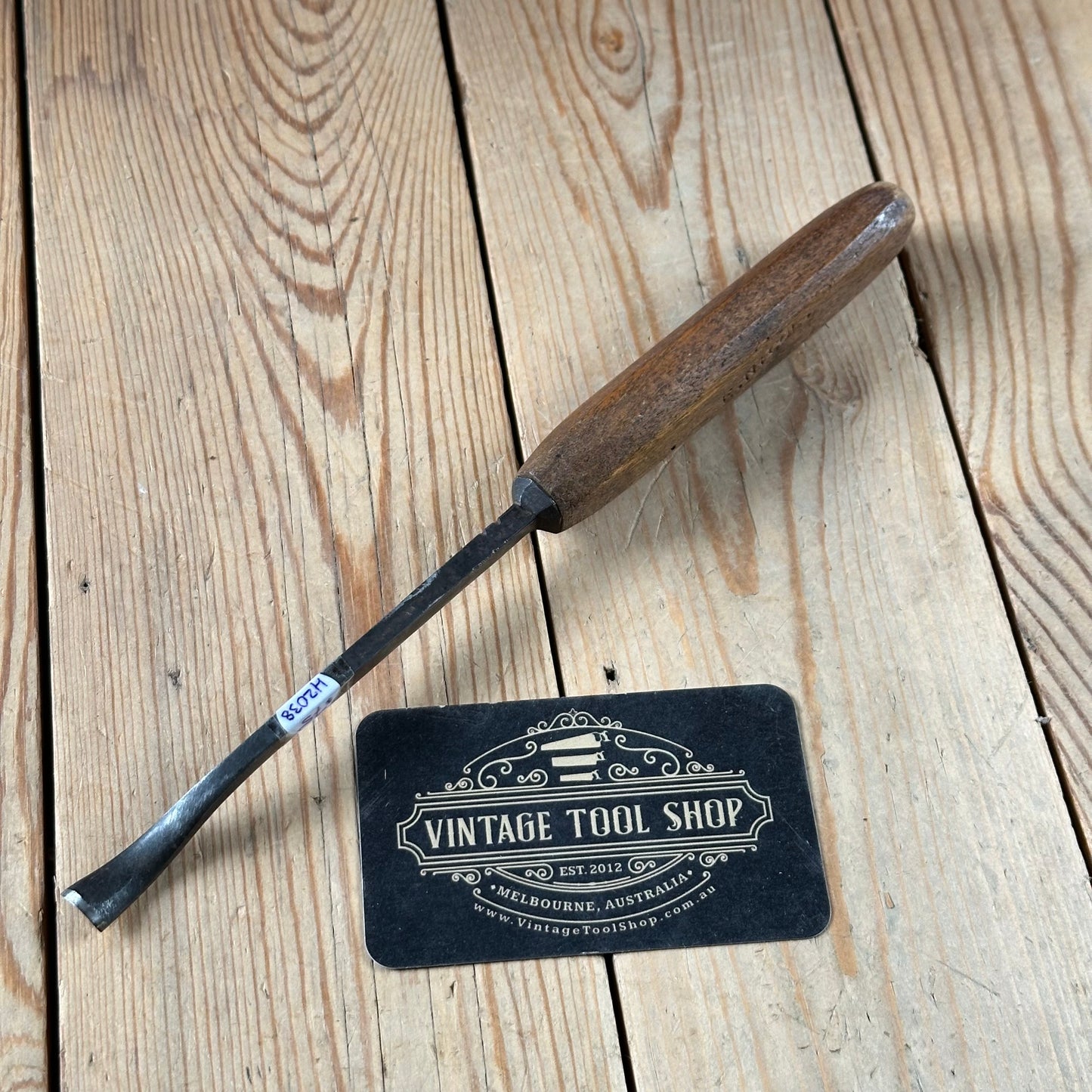 H2038 Vintage HENRY TAYLOR England 11mm reverse Bent Fishtail Carving CHISEL