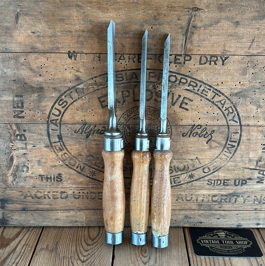 N463 Vintage set of 3 x TITAN Australia No:101 Registered Firmer CHISELS