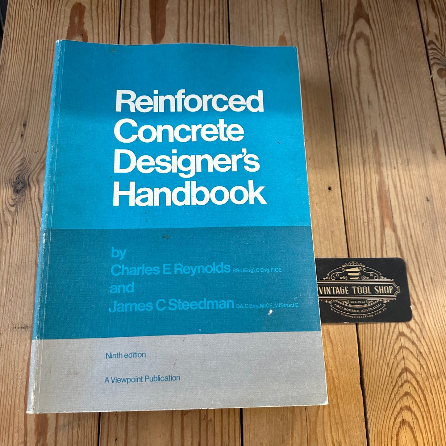XBN81 Vintage 1981 BOOK Reinforced CONCRETE DESIGNER'S Handbook by C.E.Reynolds & J.C.Steedman