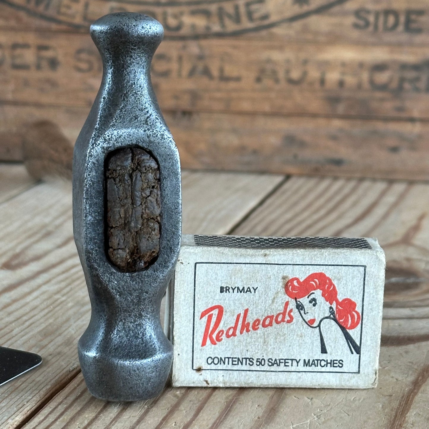 D1866 UNUSUAL! Vintage metalworking JEWELLERS Ball peen HAMMER