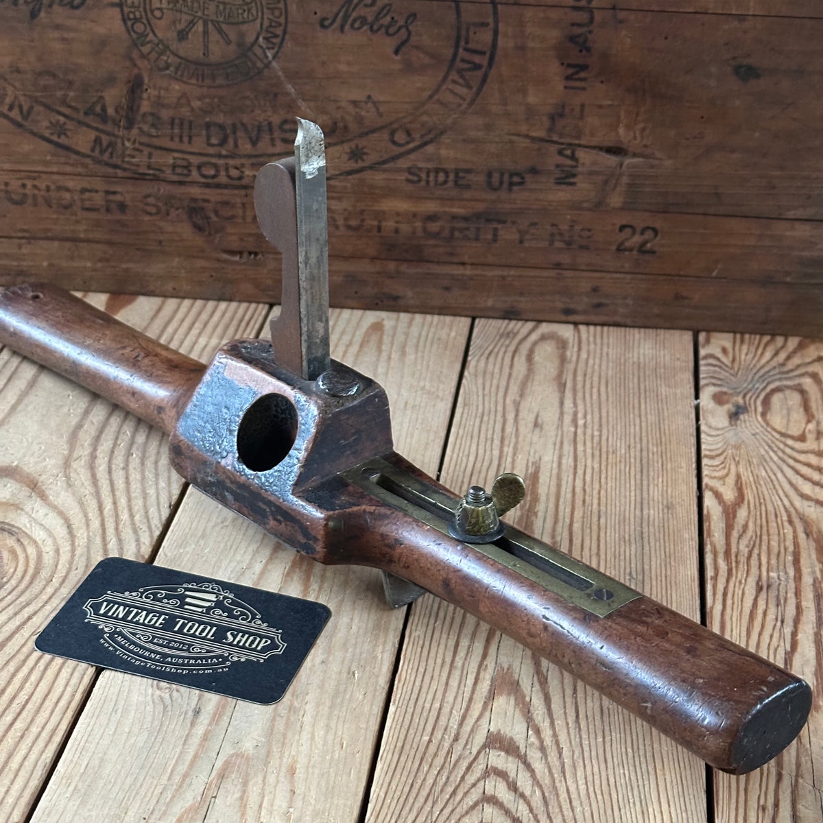 T6552 Antique wooden COACHMANS HAND ROUTER