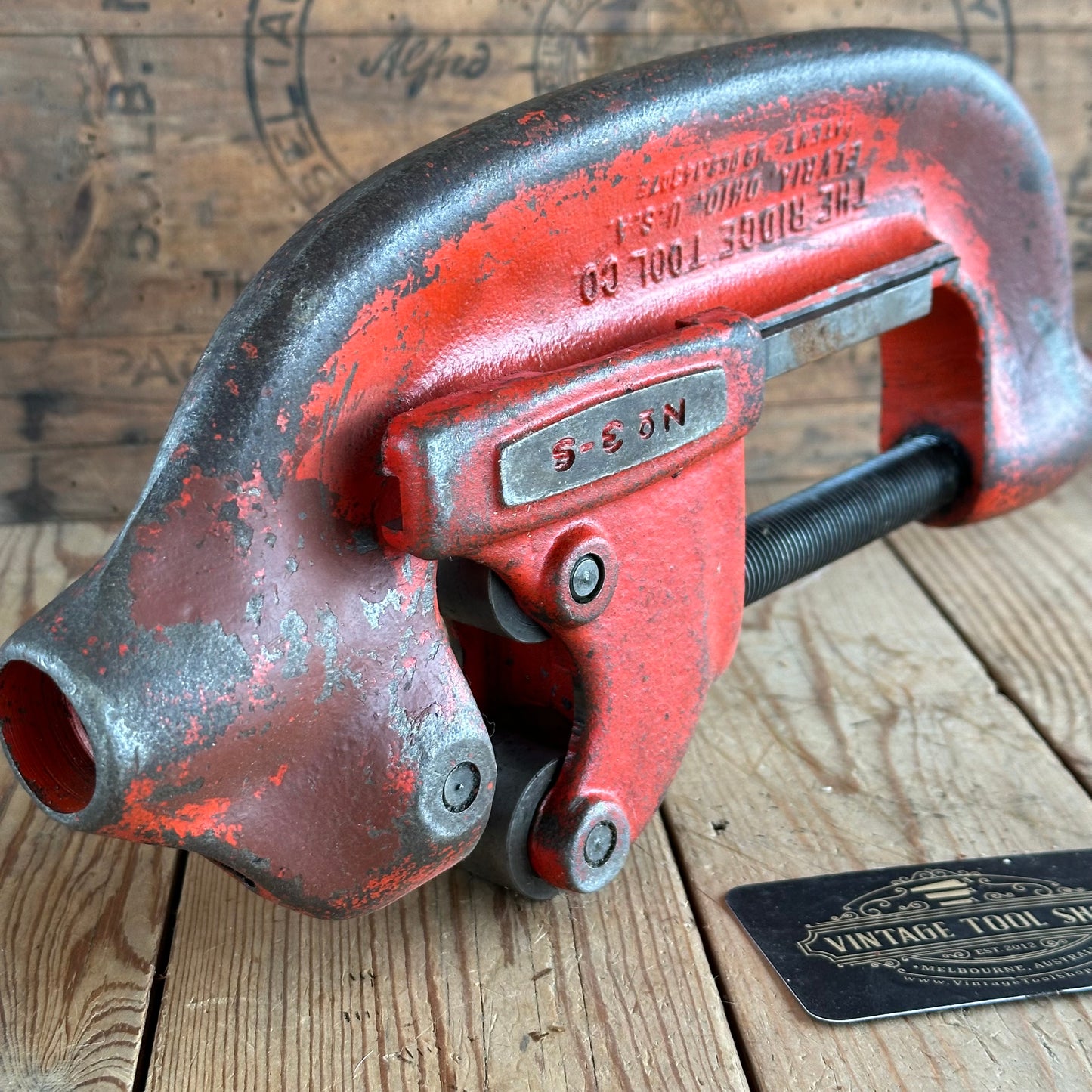 H1379 Vintage RIGID THE RIDGE TOOL CO USA PIPE cutter