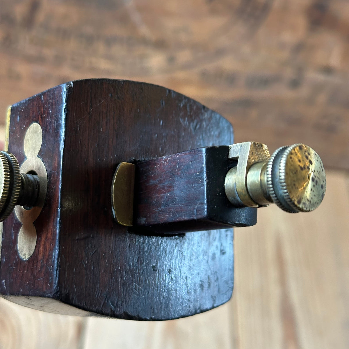 H2568 GORGEOUS! Vintage DISSTON USA No:95 BRASS & Rosewood Mortise GAUGE