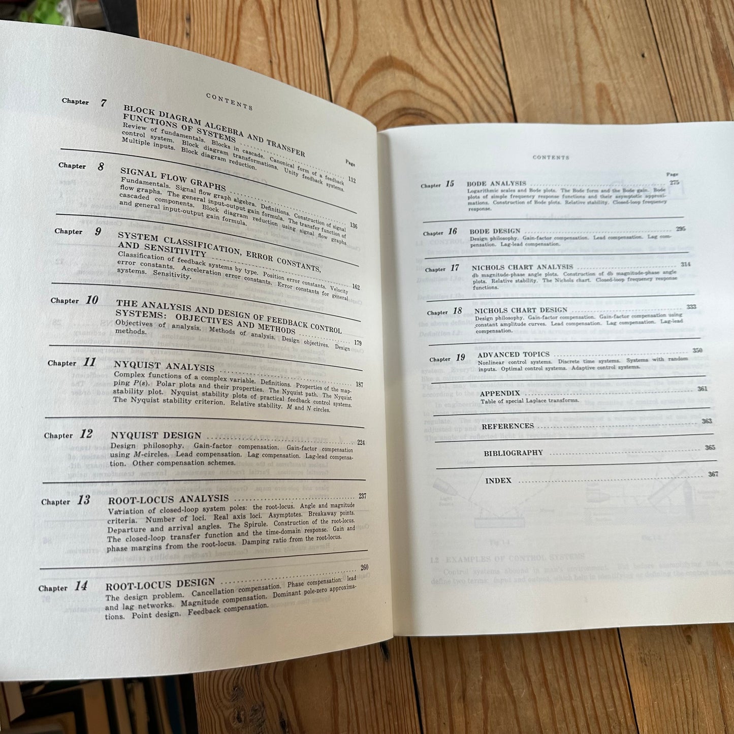 XBN102 Vintage BOOK SCHAUM'S OUTLINE SERIES Theory and Problems of FEEDBACK and CONTROL SYSTEMS by J.J.DiStefano, A.R.Stubberud & I.J.Williams