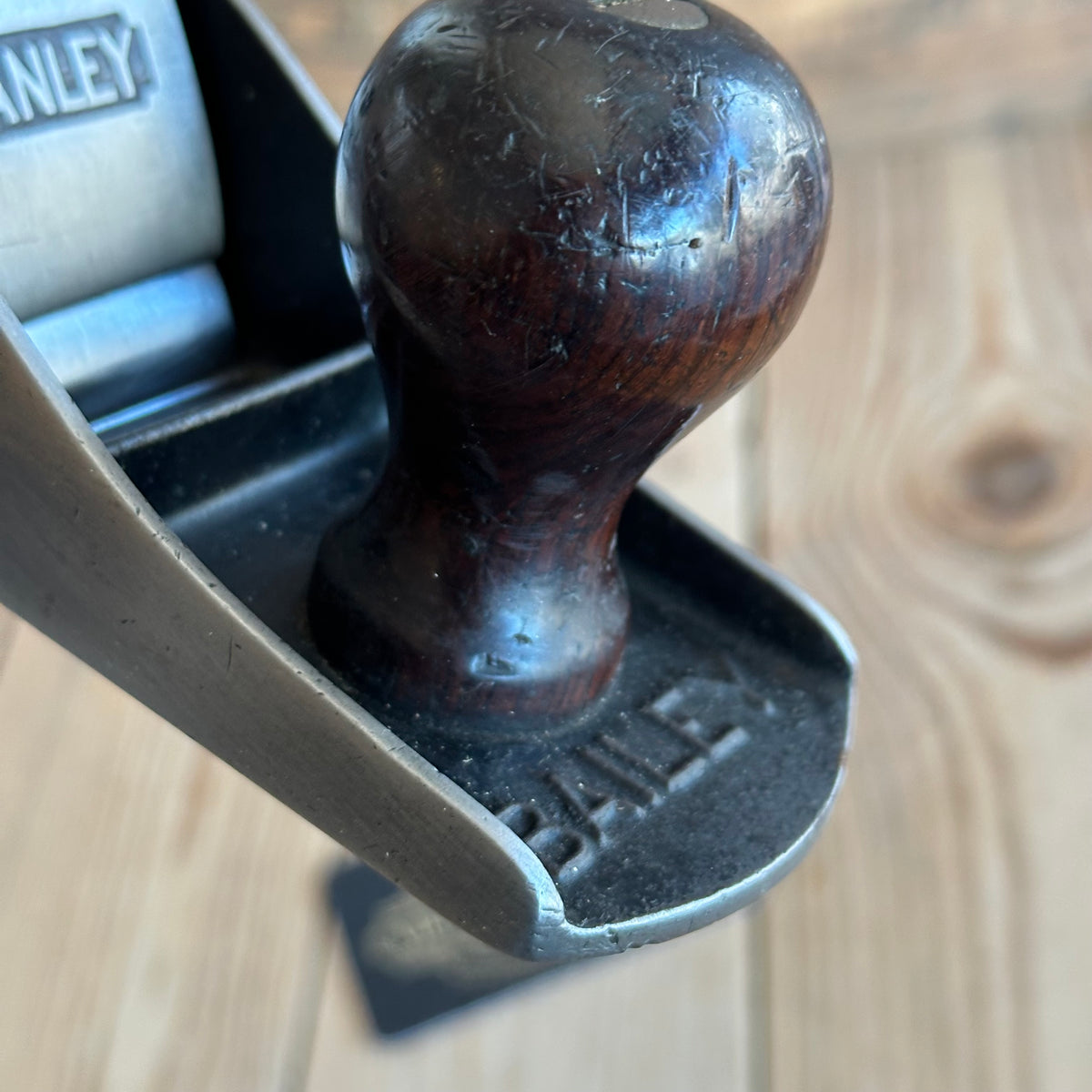 SOLD. H2135 SCARCE! Vintage STANLEY No.5 1/4c CORRUGATED Junior Jack PLANE
