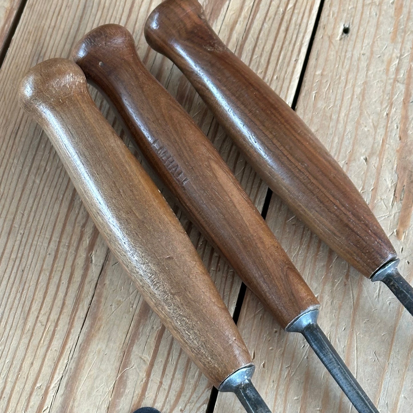 D1915 COOL! Vintage set of 3 x  Bent Fishtail Carving CHISELS