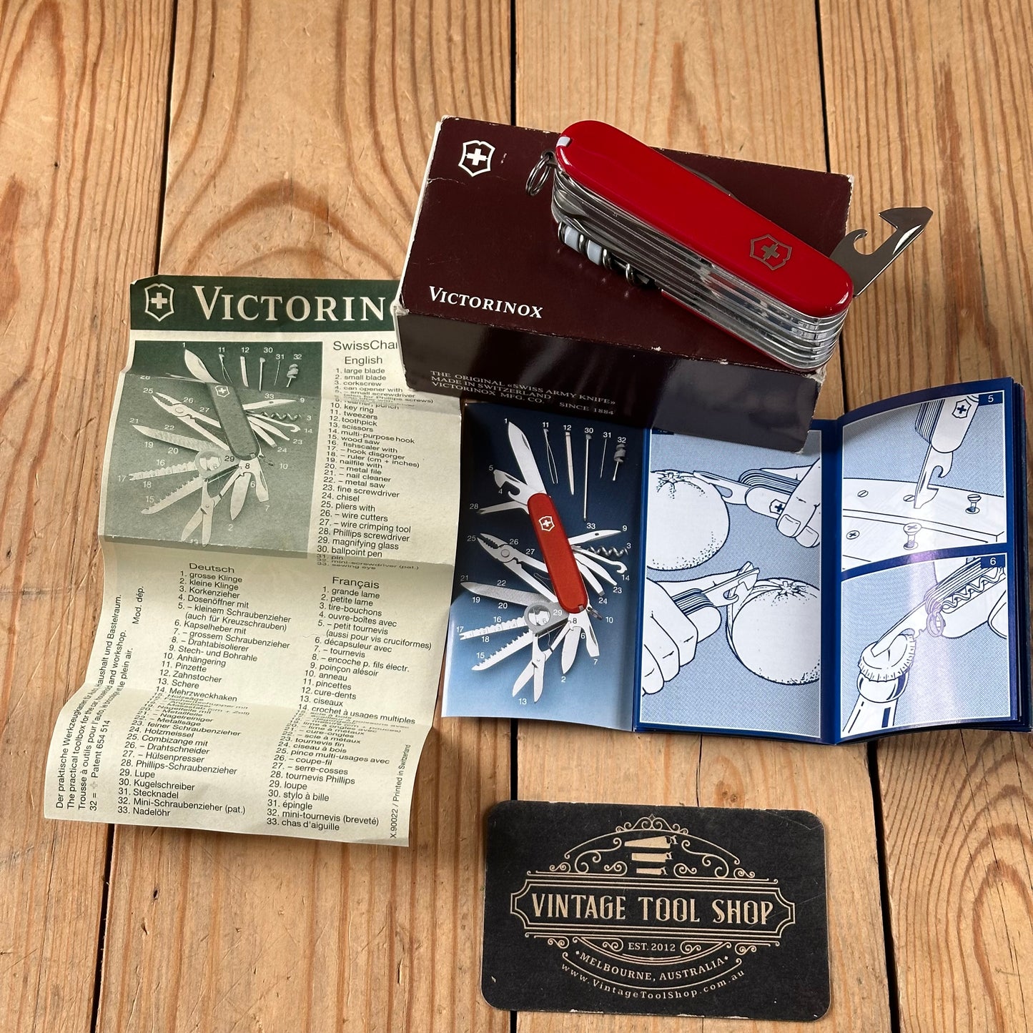 K46 ICONIC! Vintage Victorinox SWISS CHAMP 33 Tool SWISS ARMY KNIFE