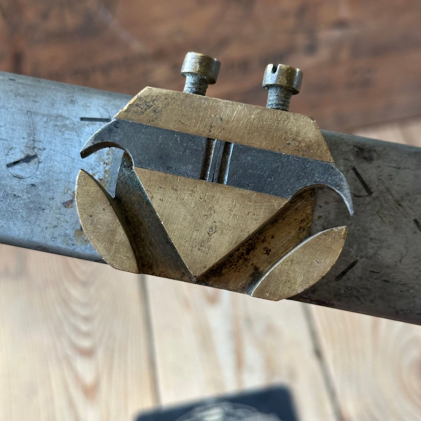 N1716 Vintage wooden ELM COACHMANS ROUTER Coopers Grooving tool spoke shave