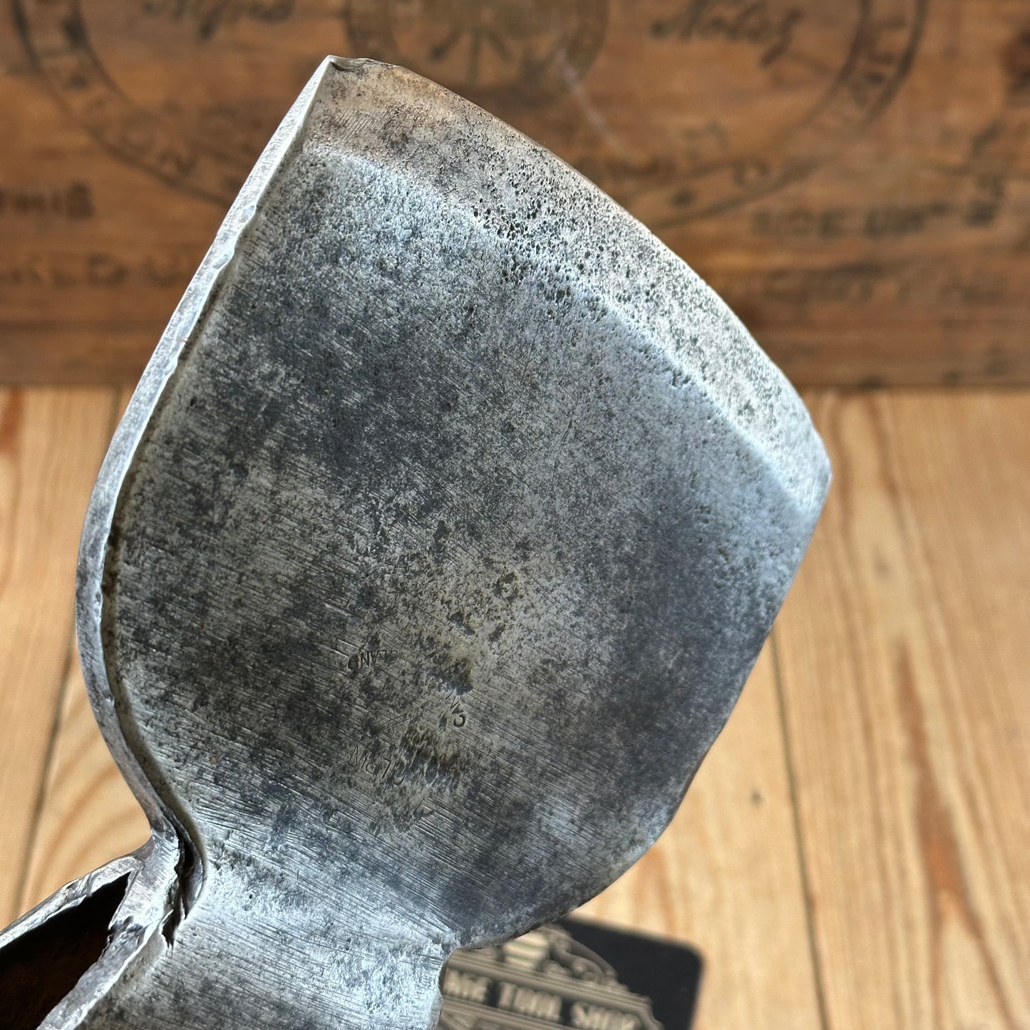 H2559 Vintage GILPINS KENT Pattern HATCHET axe Head