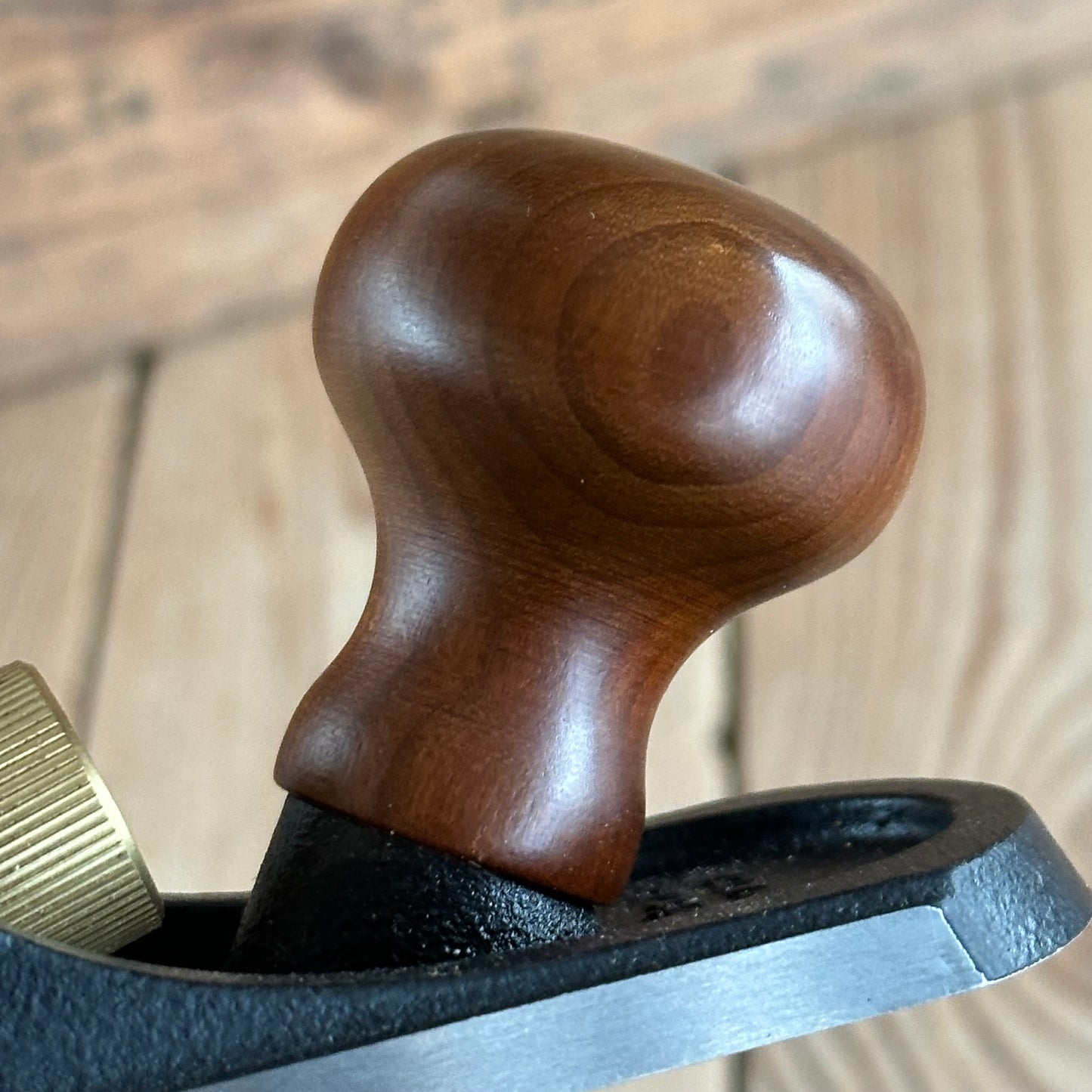 SOLD. H2196 Contemporary VERITAS CABINETMAKERS TRIMMING PLANE Chisel PLANE