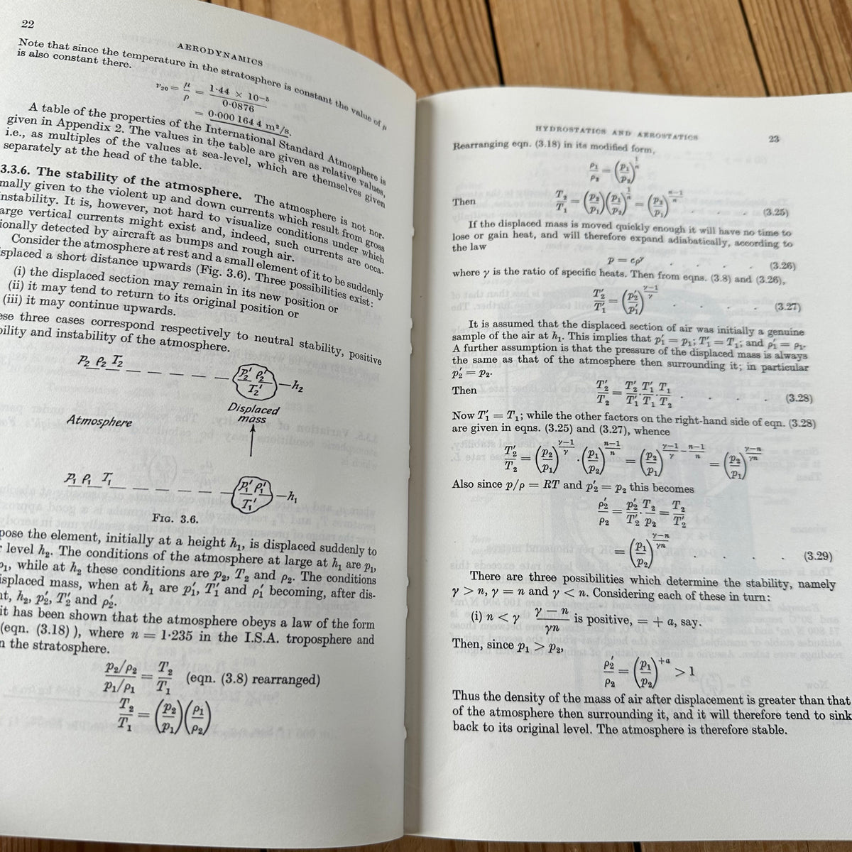 N2031 Vintage 1980 BOOK AERODYNAMICS for ENGINEERING STUDENTS by E.L.Houghton & A.E.Brock 2nd Edition