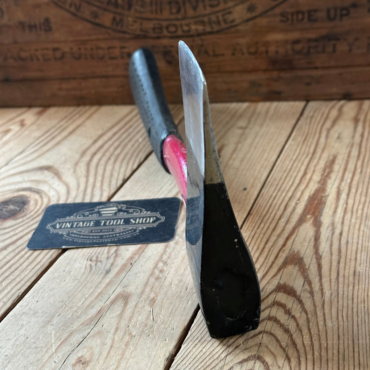 H2468 Vintage BOOMERANG Handle Style HATCHET