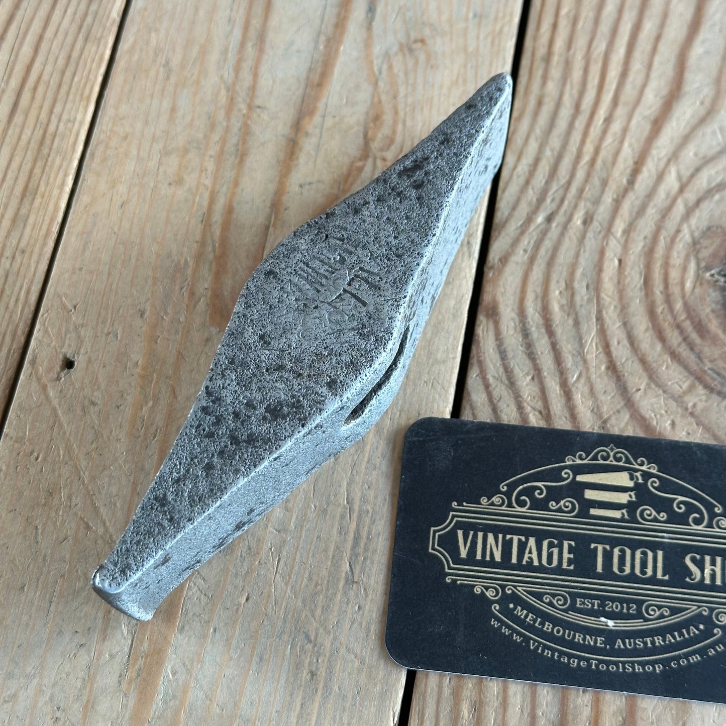 Y1272 Antique Millstone Millwrights HAMMER HEAD