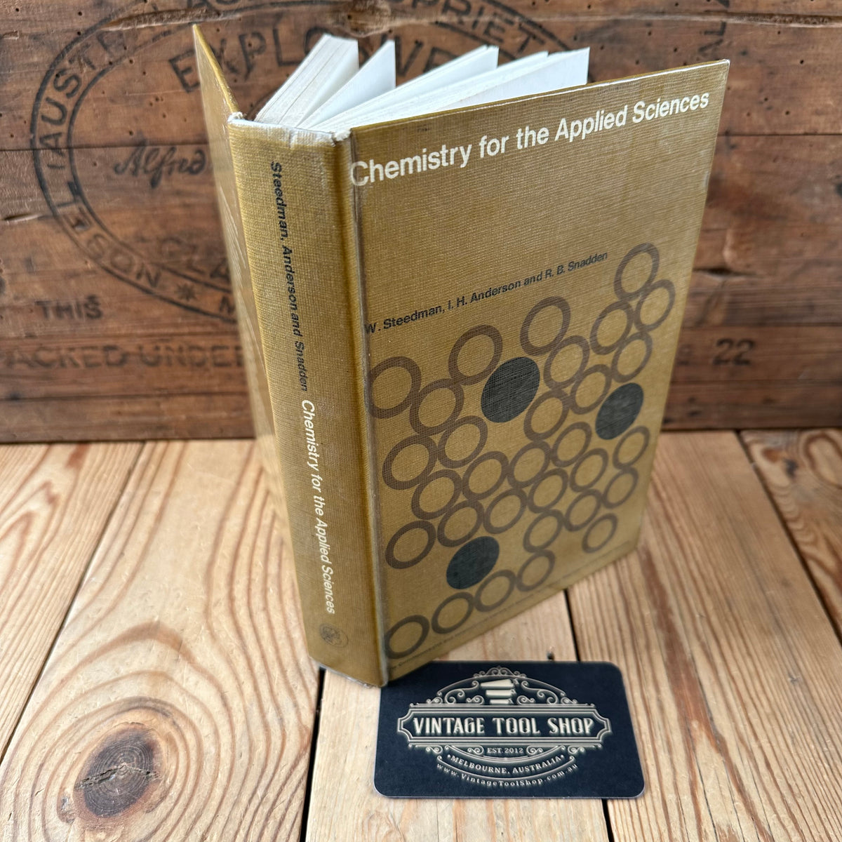 N2033 Vintage 1970 BOOK CHEMISTRY for the APPLIED SCIENCES by W.Steedman, I.H.Anderson & R.B.Snadden