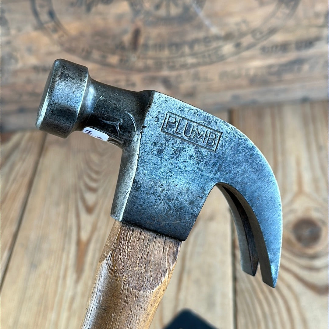 H689 Vintage PLUMB USA Claw HAMMER