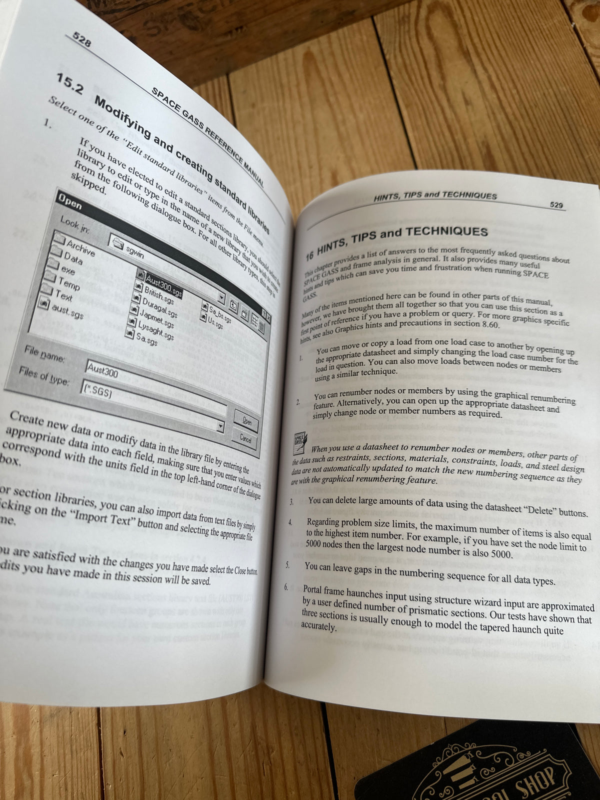 XBN151 Vintage BOOK SPACE GASS VERSION 8 Reference Manual