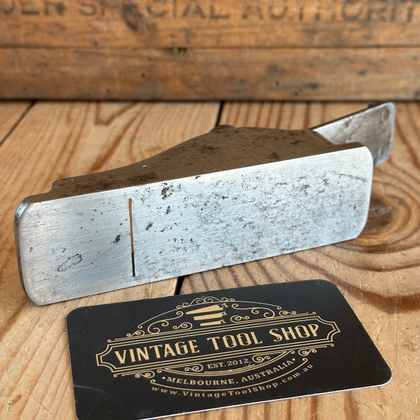 SOLD. H2069 RARE Antique BUCK THUMB PLANE