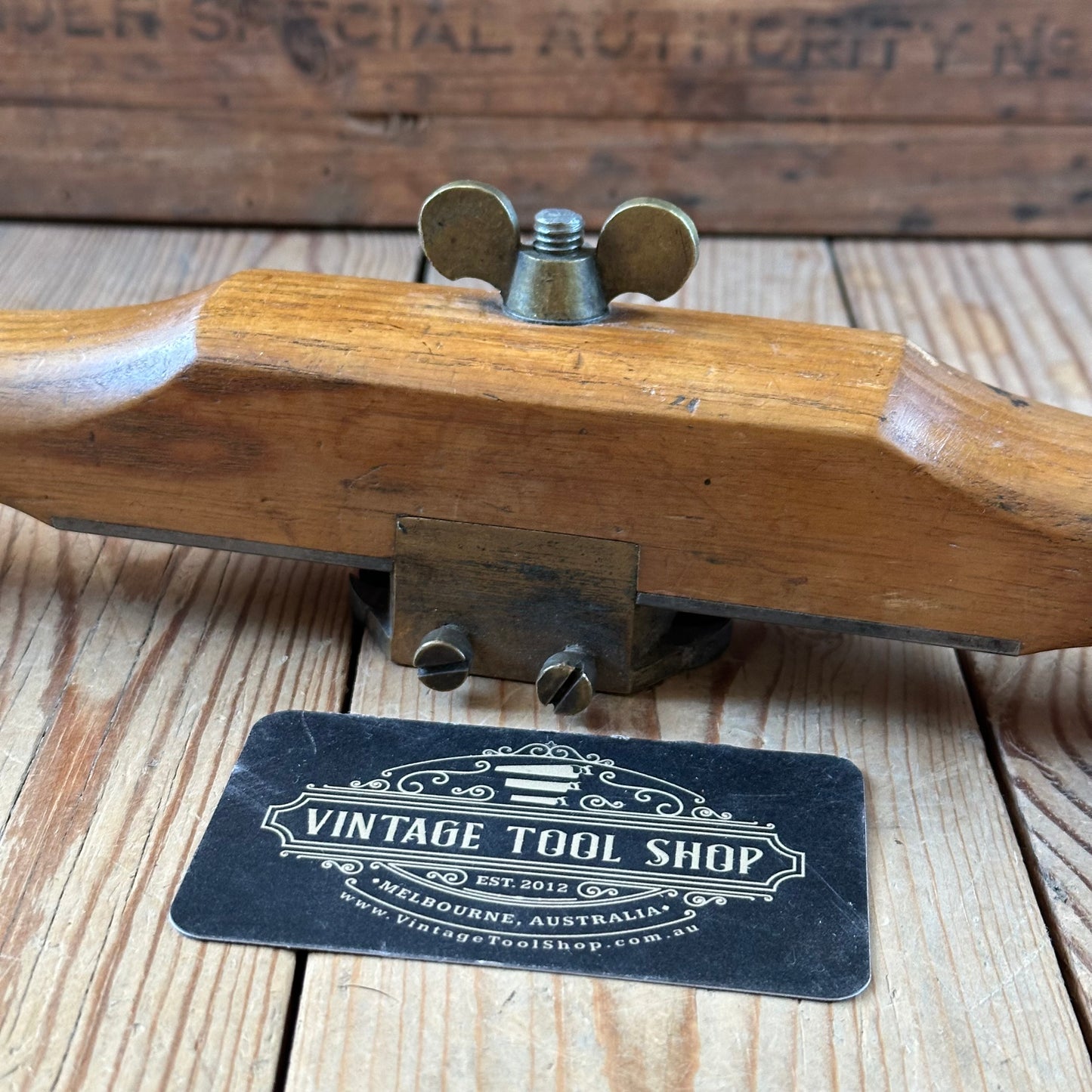 N1716 Vintage wooden ELM COACHMANS ROUTER Coopers Grooving tool spoke shave