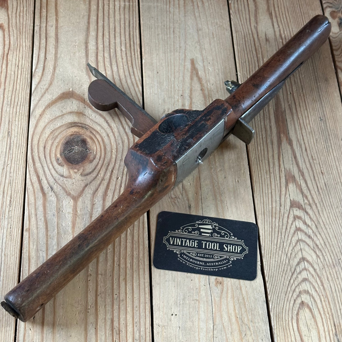 T6552 Antique wooden COACHMANS HAND ROUTER