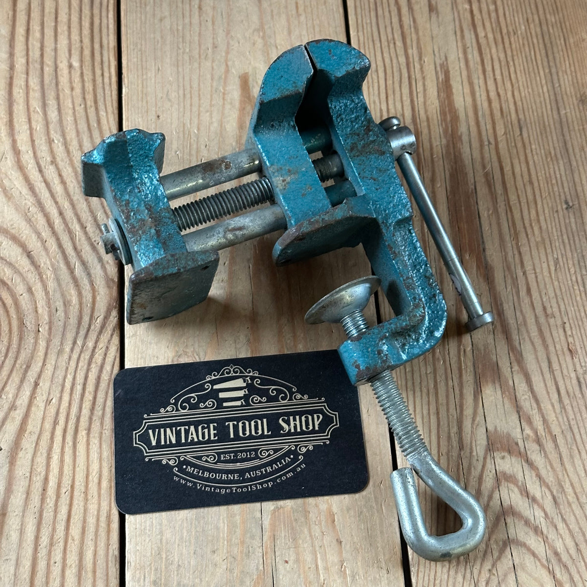 H2323 HANDY! Vintage small BENCH VICE & anvil