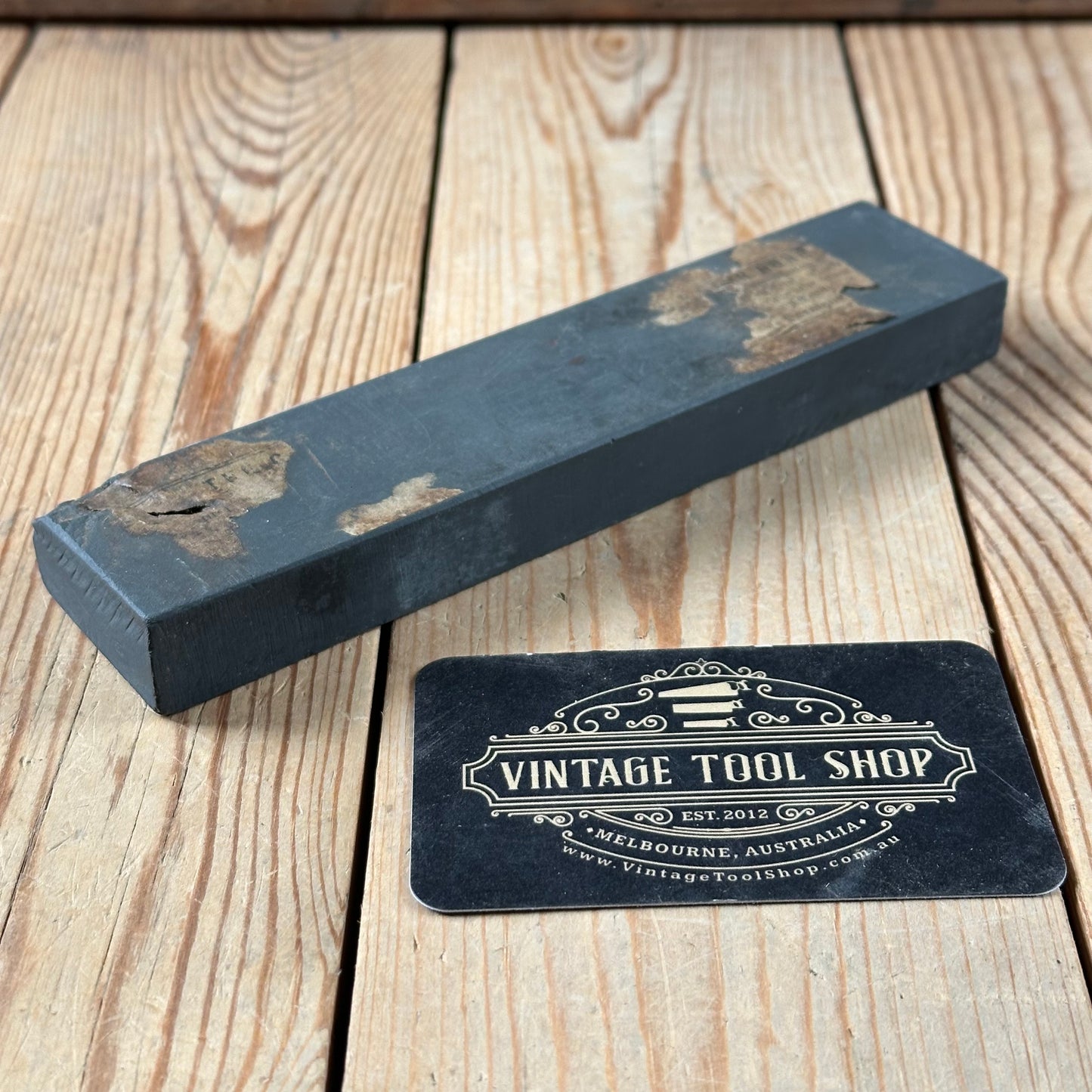 A380 Vintage LARGE German WATER HONE partial label BARBERS STONE Natural sharpening stone waterstone