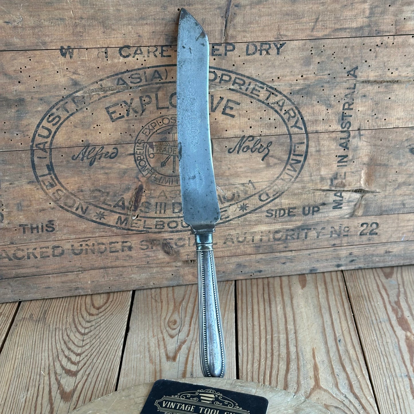 H617 Vintage WALKER & Co SHEFFIELD Carbon Steel BREAD KNIFE