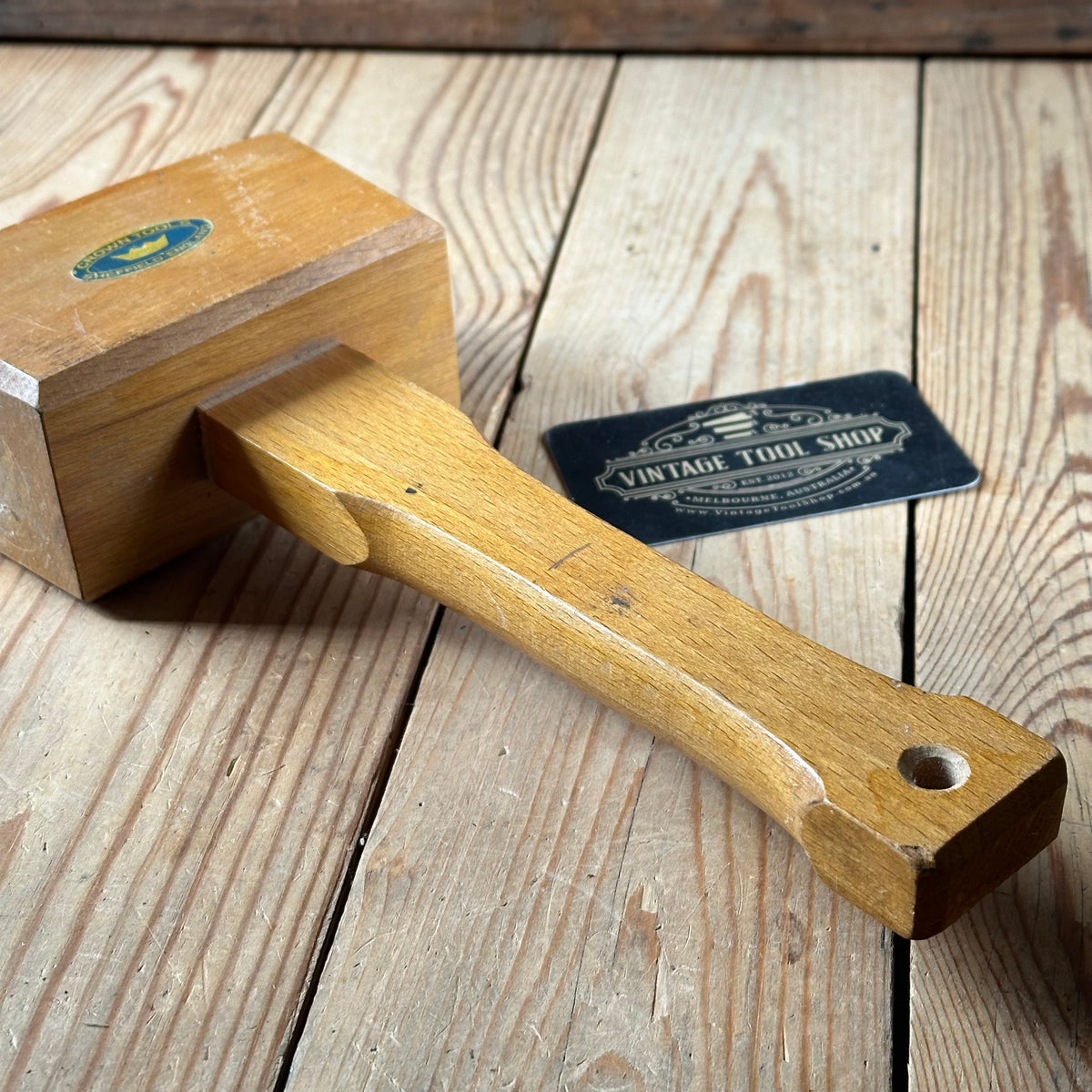 H2583 NICE WEIGHT! Vintage CROWN England CARVERS woodwork MALLET
