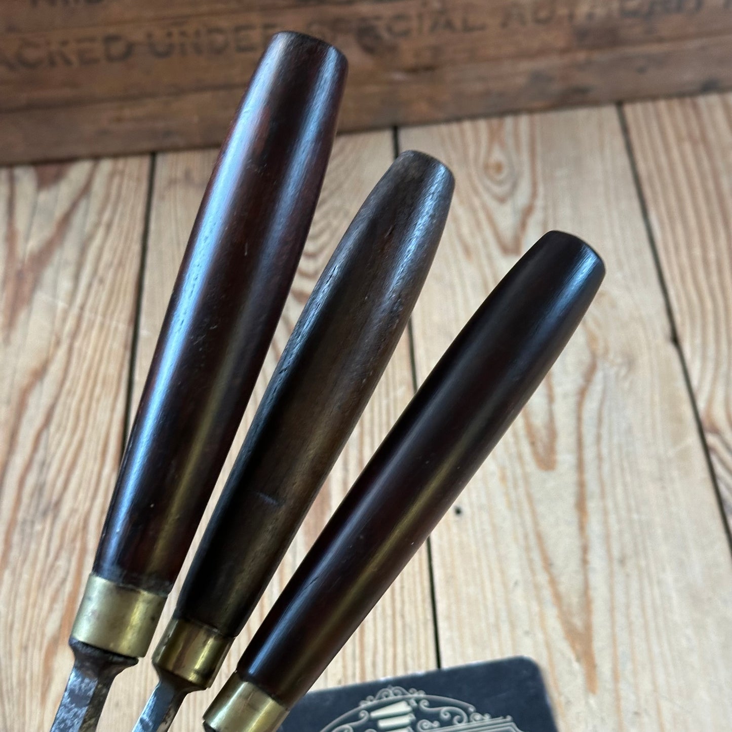 N1750 Vintage set of 3 x English made SPOON GOUGES Carving chisels
