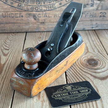 N1171 Antique STANLEY Rule & Level No.22 transitional PLANE