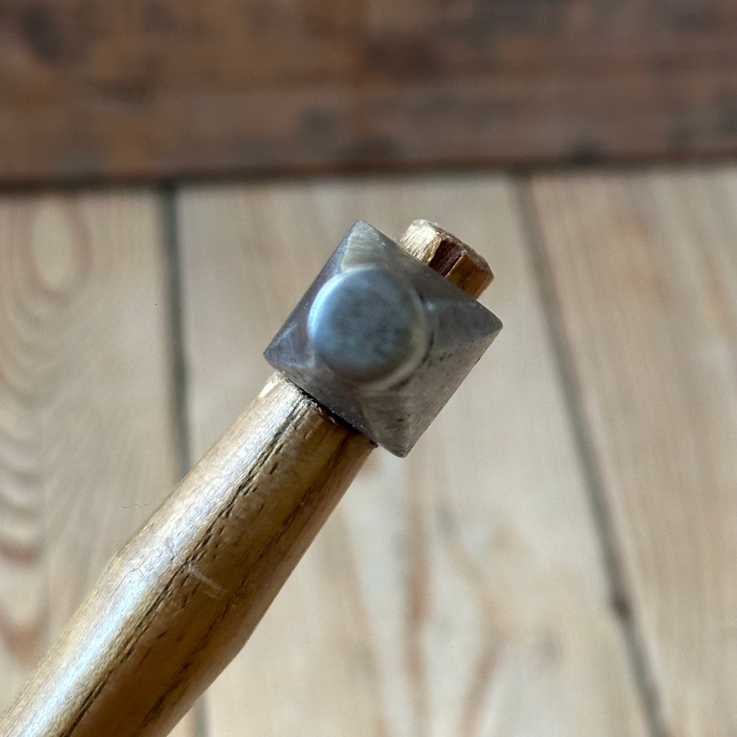 D2125 Vintage small jewellers metalworking MAGNETIC TACK Hammer