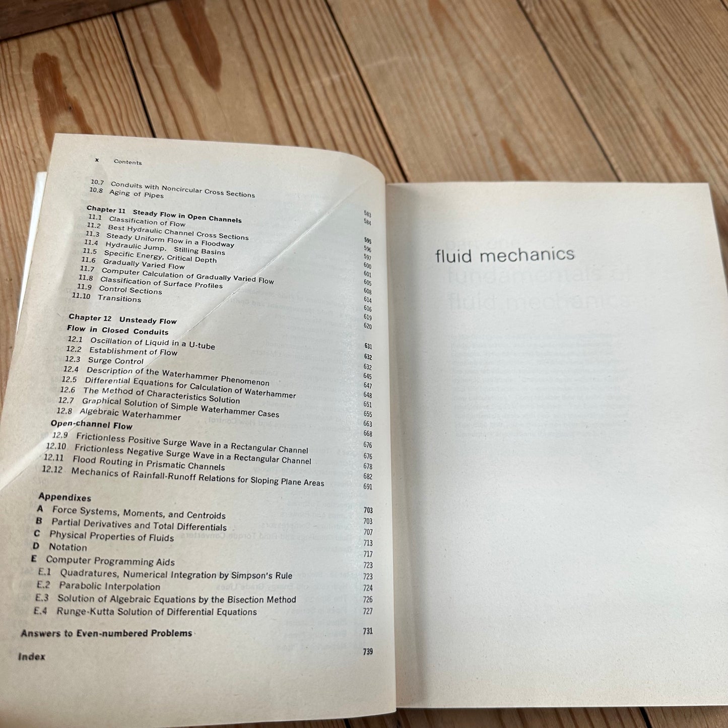 XBN21 Vintage BOOK FLUID MECHANICS by V.L.Streeter
