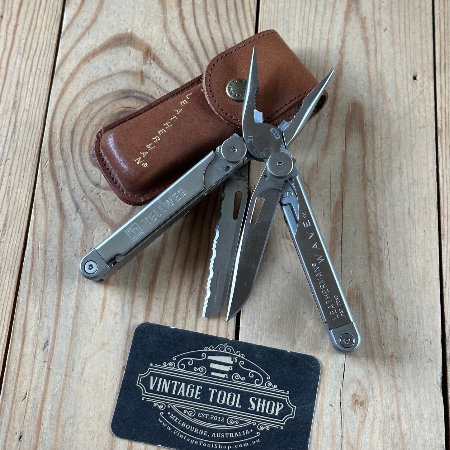 K45 Vintage LEATHERMAN USA WAVE Multi Tool in its Original leather sheath