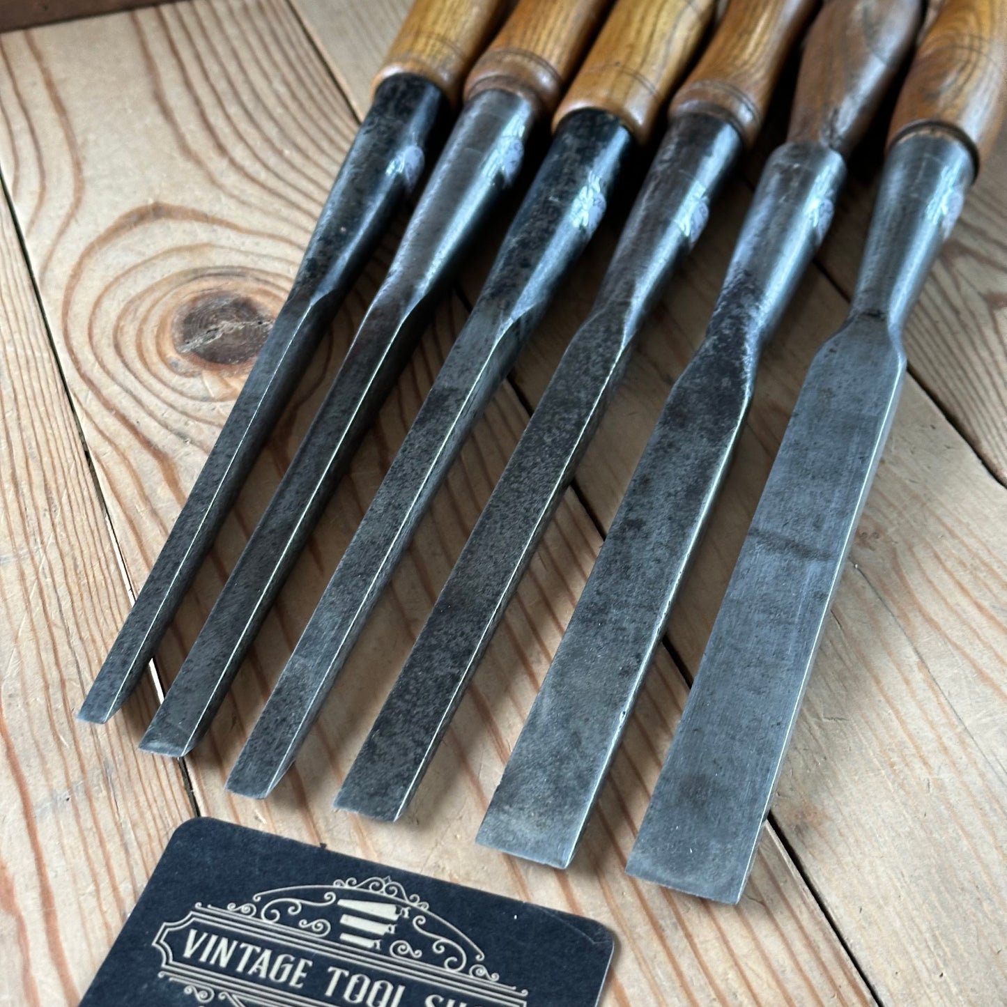 H2522 Vintage set of 6 x WARD & PAYNE & MARPLES Socketed Framing CHISELS