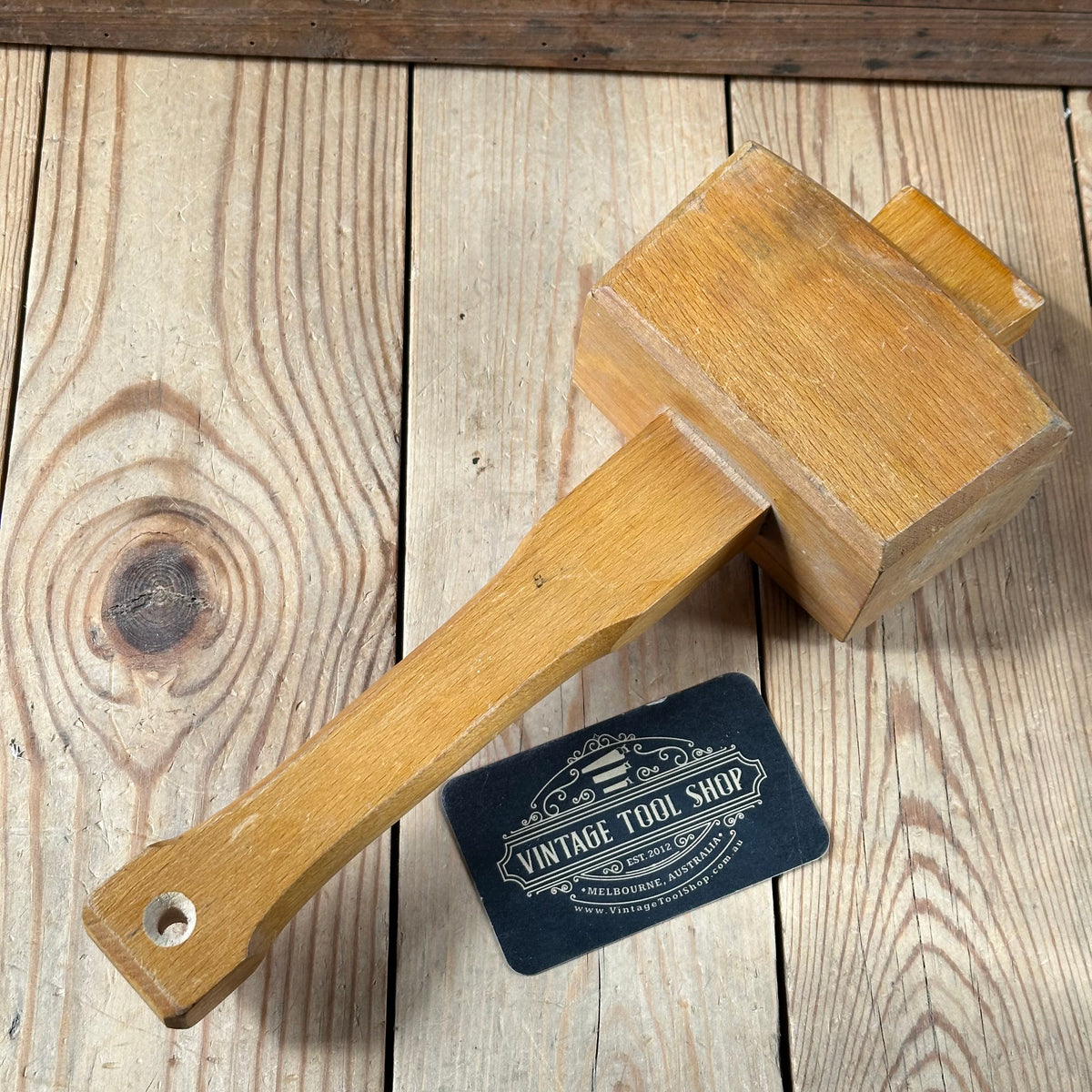 H2583 NICE WEIGHT! Vintage CROWN England CARVERS woodwork MALLET